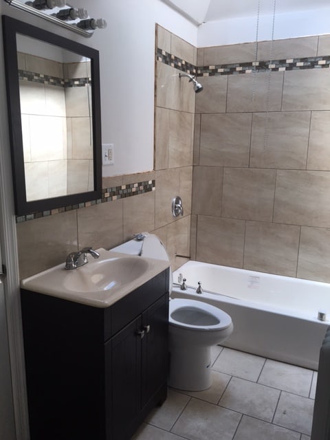 Building Photo - 334 Berkley St