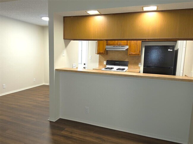 Building Photo - 11314 Walnut Ridge Dr