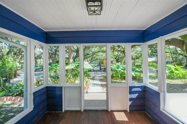 Building Photo - 1230 35th St