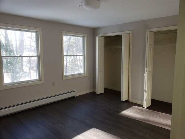 Building Photo - 312A Meetinghouse Way