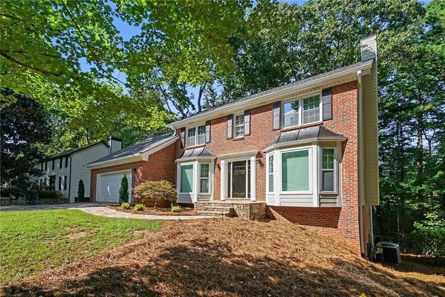 Building Photo - 8541 Birch Hollow Dr