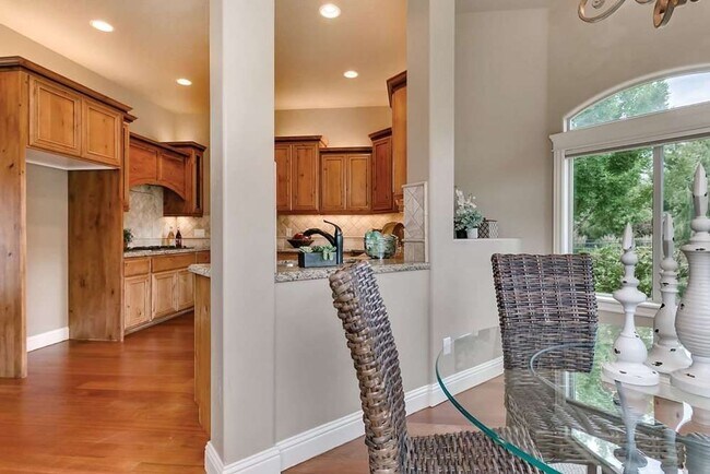 Building Photo - Luxury 4 Bed, 3.5 Bath Home | 4-Car Garage | Resort-Style Amenities