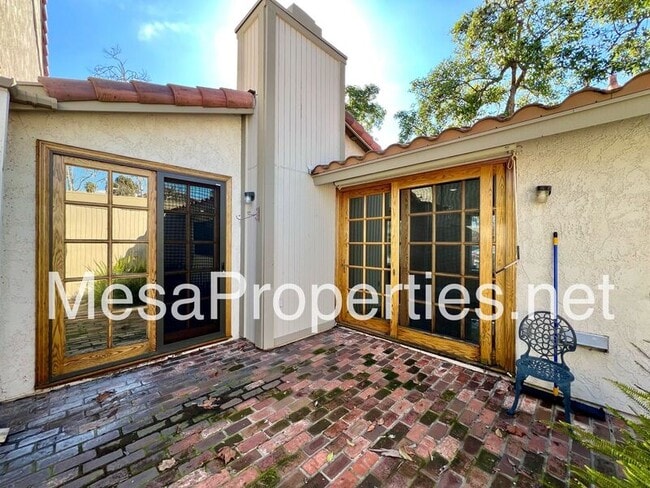 Building Photo - 5193 Steamboat Dr
