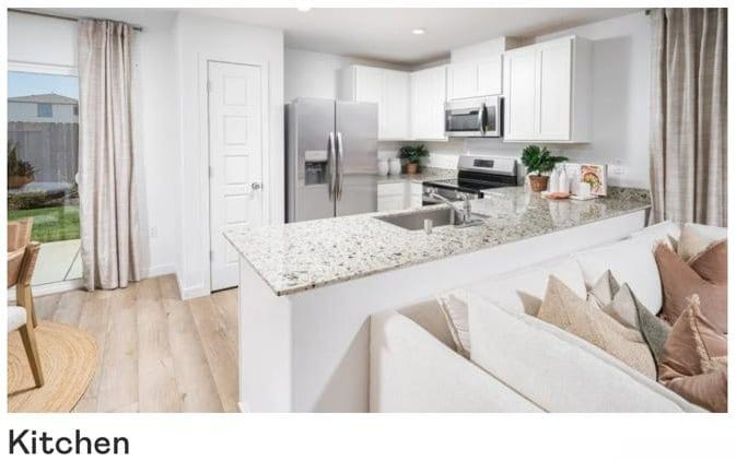 Building Photo - 8882 Fairport Ave