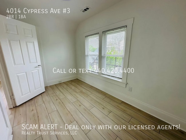 Building Photo - 4014 Cypress Ave