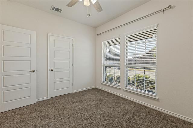 Building Photo - 314 Gatecrest Dr