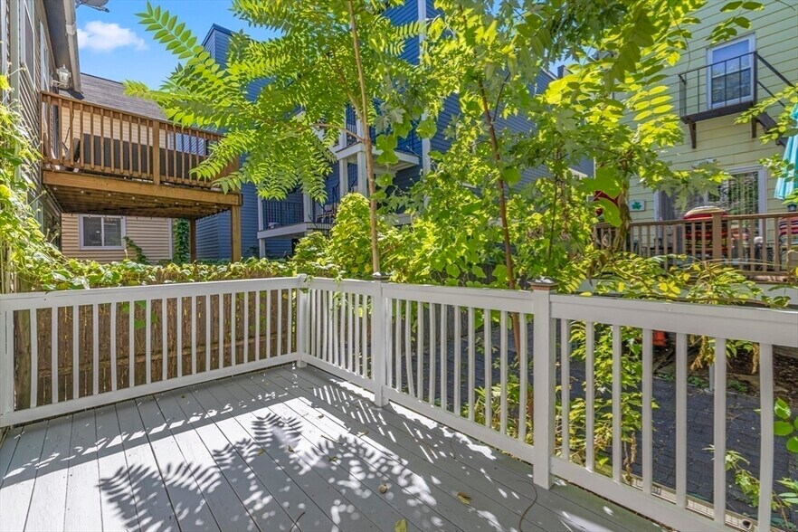 Building Photo - 24 Ward St