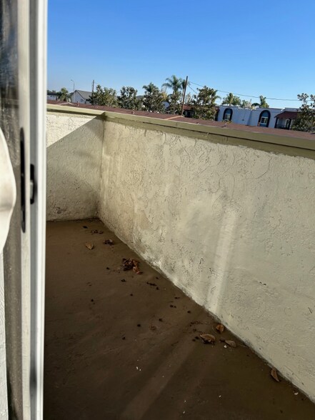 Building Photo - 131 S Magnolia Ave