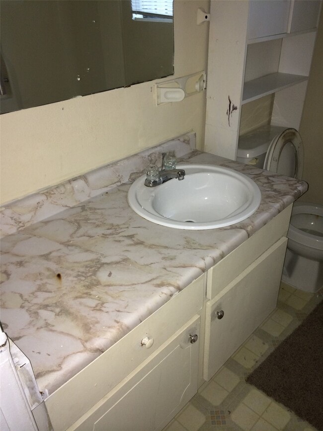 Building Photo - 11830 Mosscrest Dr