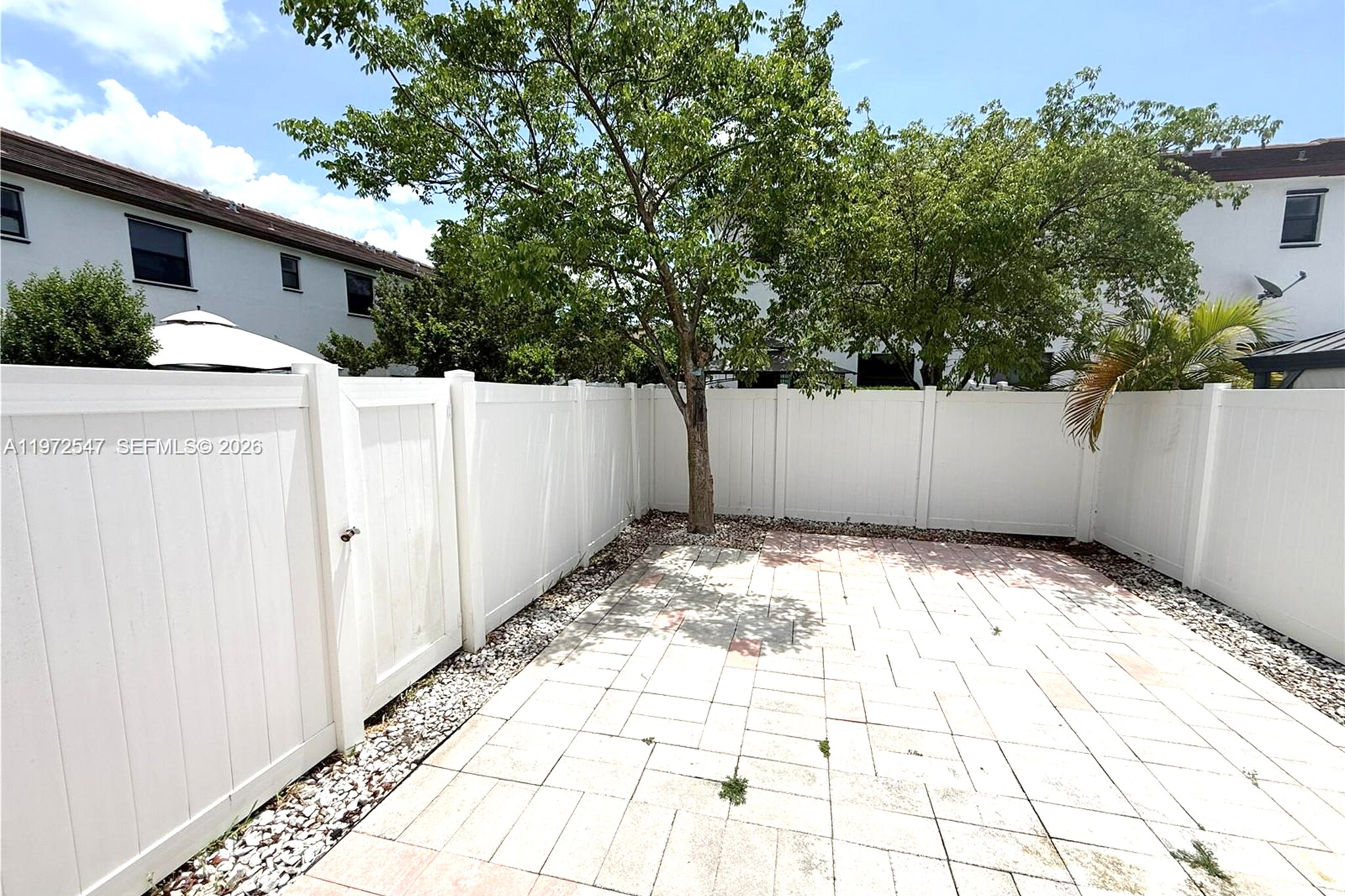 Building Photo - 10623 W 33rd Ct