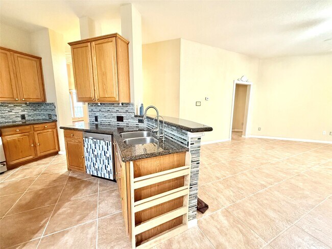 Building Photo - 8514 Spotslyvania Ln