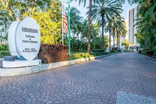 Building Photo - 20335 W Country Club Dr