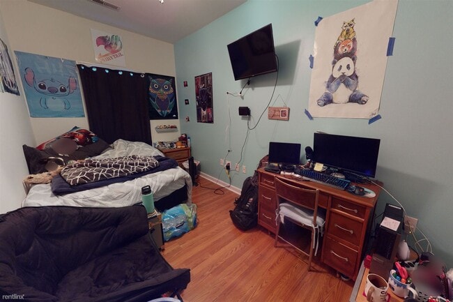 Building Photo - 6 br, 2 bath House - 2022 N 17th ST