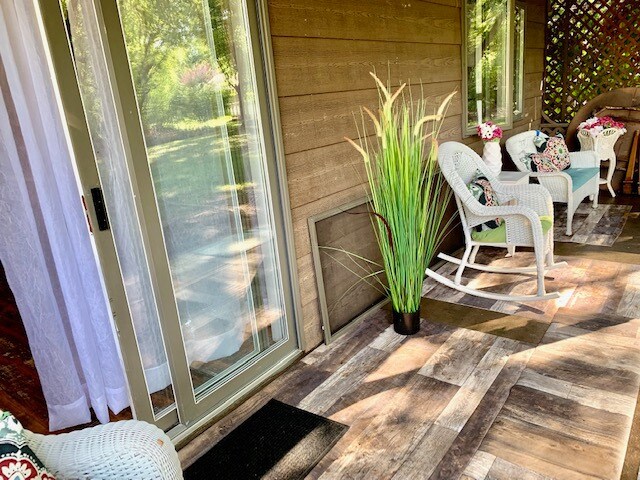 Building Photo - 325 Westbrook Dr