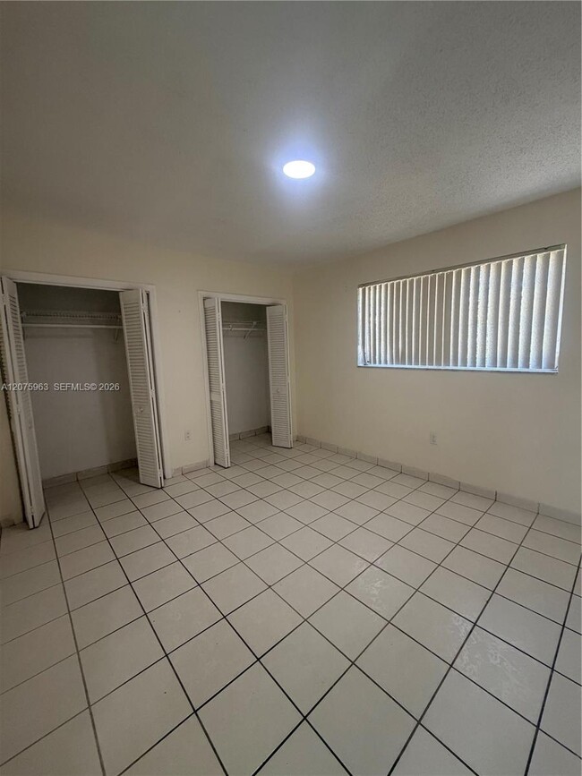 Building Photo - 3821 SW 89th Ct