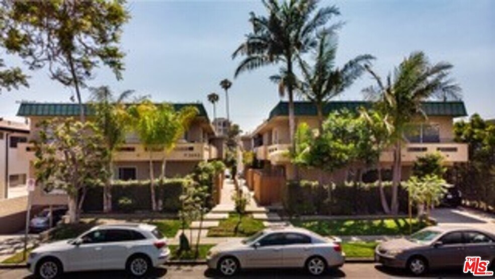 Building Photo - 3557 Jasmine Ave