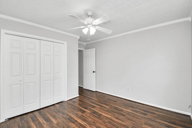 Building Photo - 315 Muirwood Ln