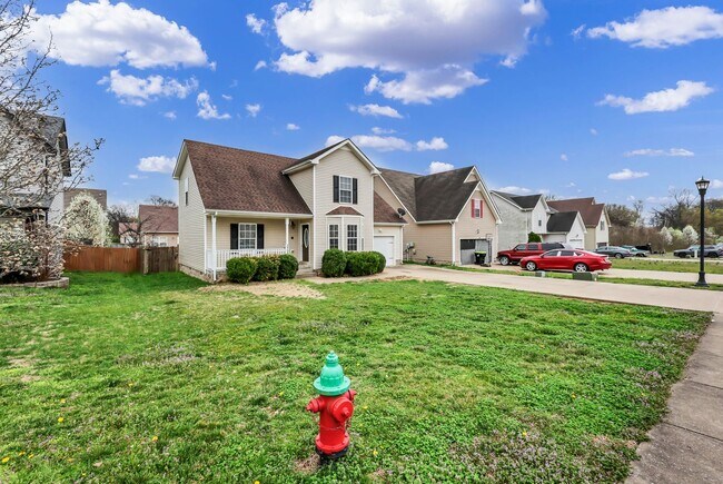 Building Photo - 4 Bedroom 2 Bath Pet Friendly Home For Rent!