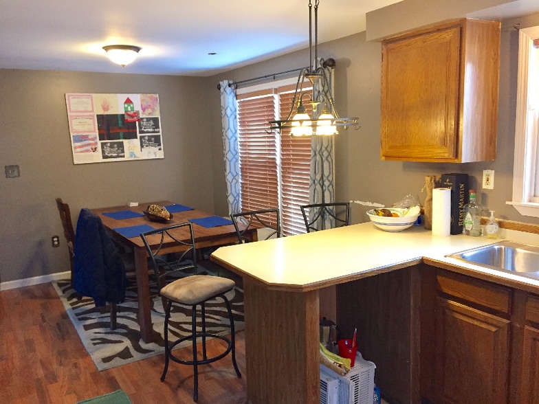 Building Photo - 39 Benson St