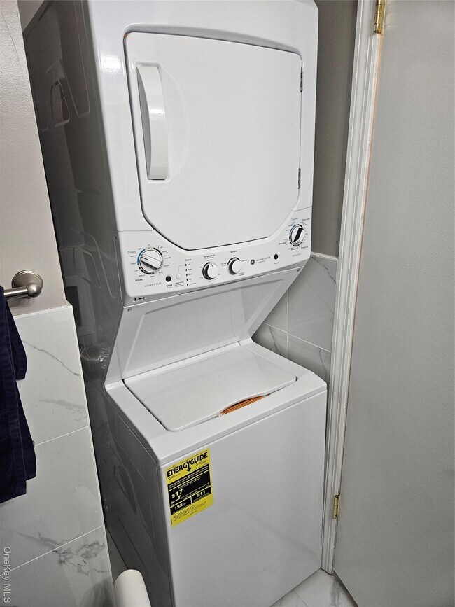 Building Photo - 20 Lexington Hills Rd