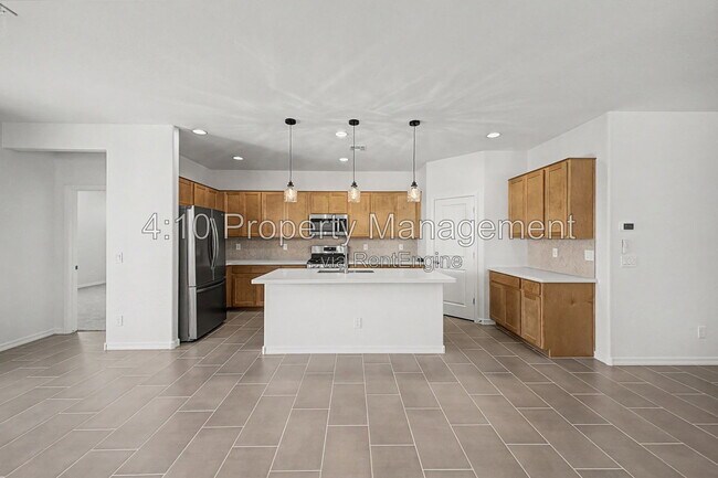 Building Photo - 4433 E Rock Daisy Ln