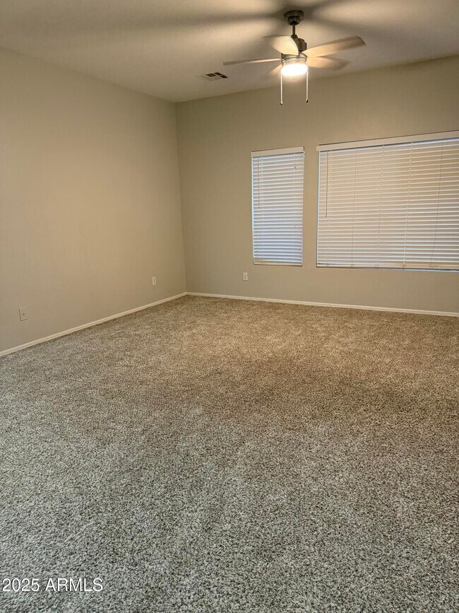 Building Photo - 4825 W Milada Dr