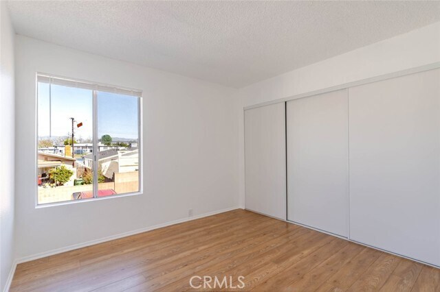 Building Photo - 13015 Vanowen St