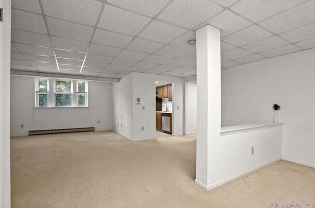 Building Photo - 70 Strawberry Hill Ave