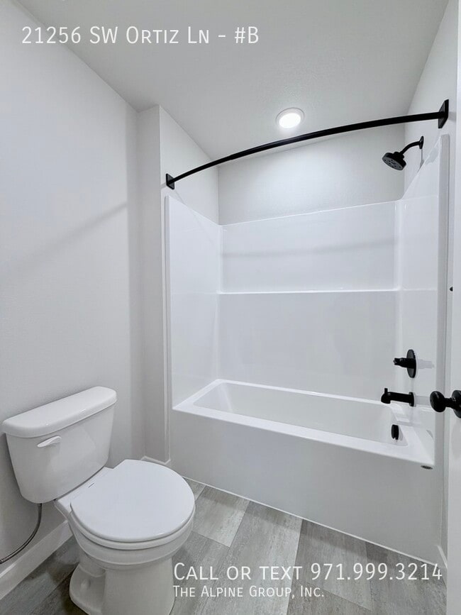 Building Photo - 21256 SW Ortiz Ln