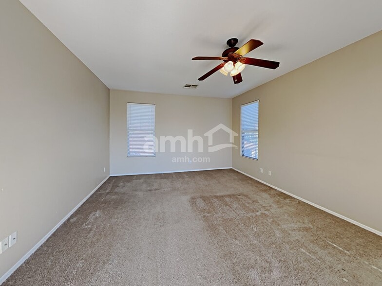 Building Photo - 3880 E Kesler Ln