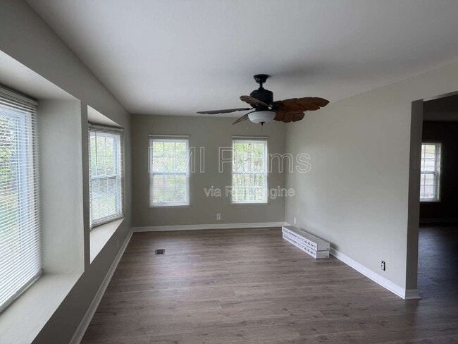 Building Photo - 17719 Carthage Ave