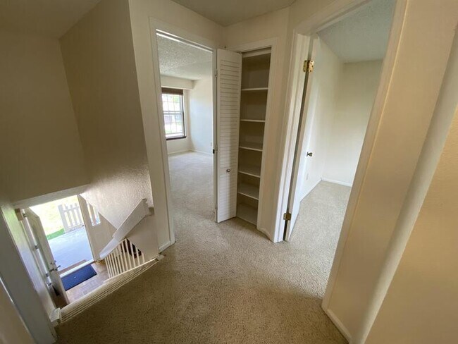 Building Photo - 2551 Sagebrush Ave