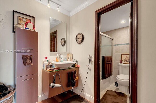 Building Photo - 14250 SW 62nd St