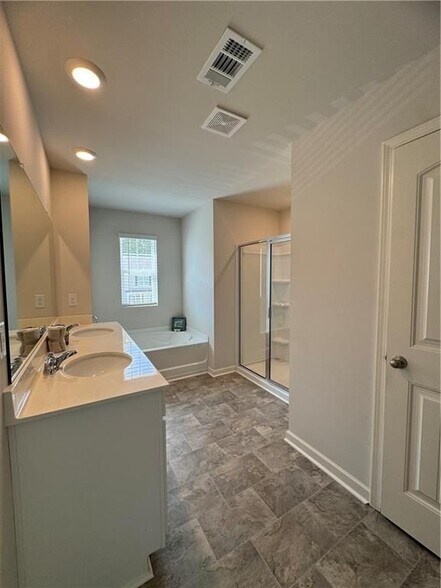 Building Photo - 1404 Braselton Vlg Pkwy