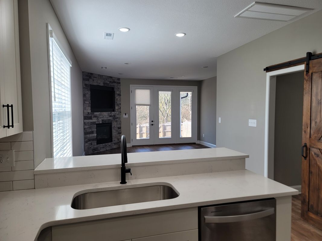 Building Photo - 7009 Wright Rd