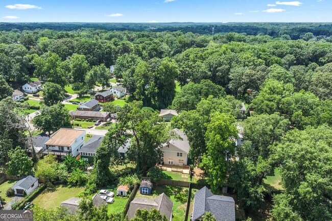 Building Photo - 1578 Lincoln Ave SE