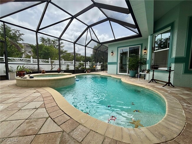Building Photo - 14791 Royal Oak Ct