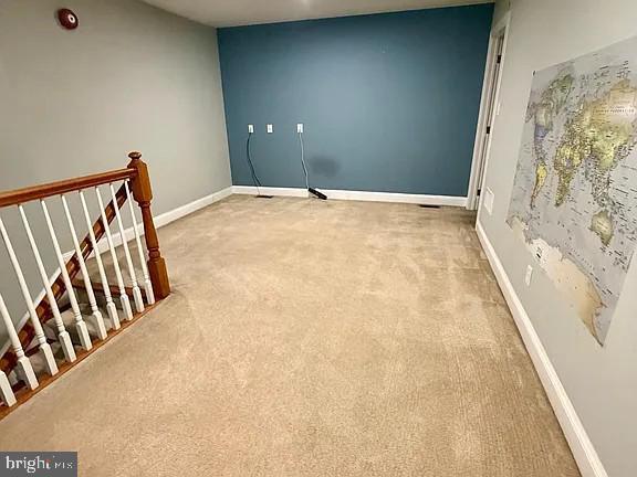 Building Photo - 122 Whiteland Hills Cir