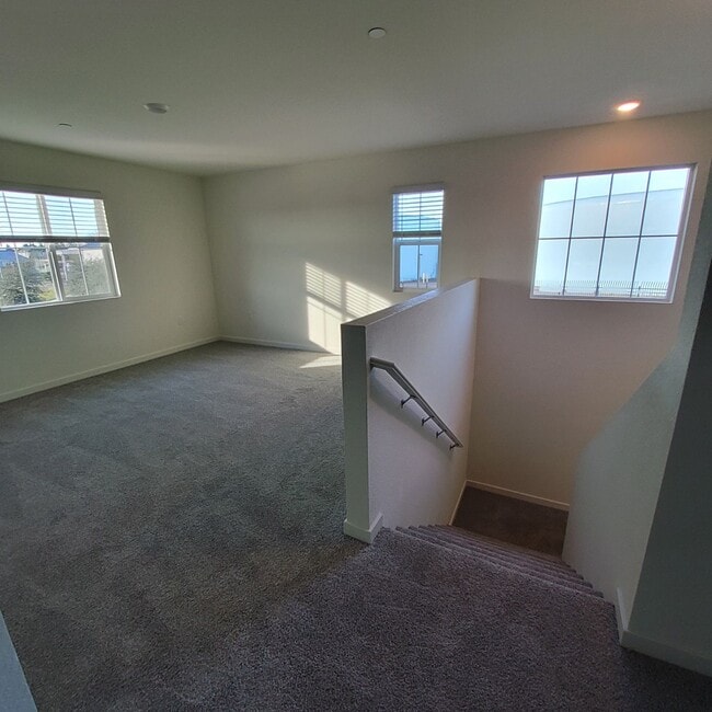 Building Photo - 2209 George Dr