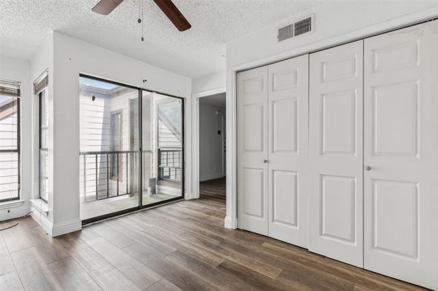 Building Photo - 2300 Bamboo Dr