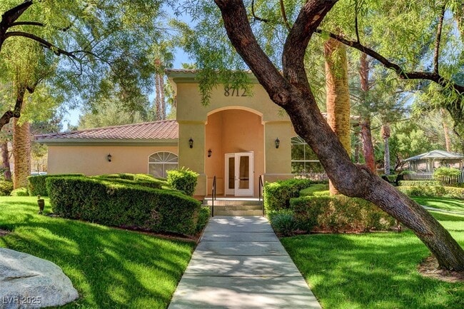 Building Photo - 1713 Sky of Red Dr