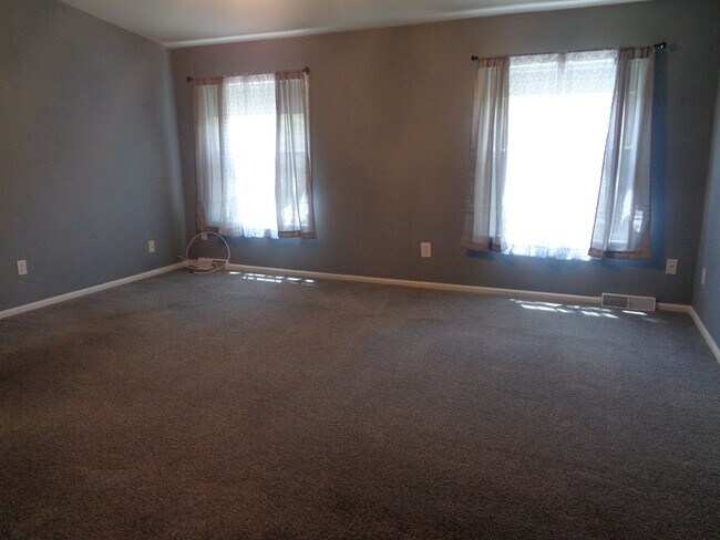 Building Photo - 4511 Gray Fox Heights