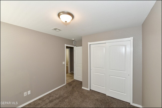 Building Photo - 14901 Tierra Isaiah Ave