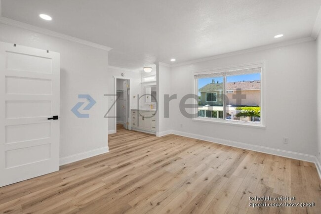 Building Photo - 4574 Ellen Way