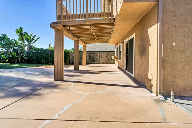 Building Photo - Beautiful single family home in Rancho Penasquitos! Available immediately!