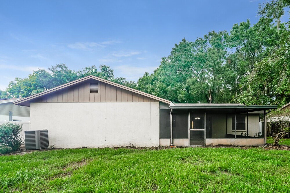 Building Photo - 813 Regal Palm Ct