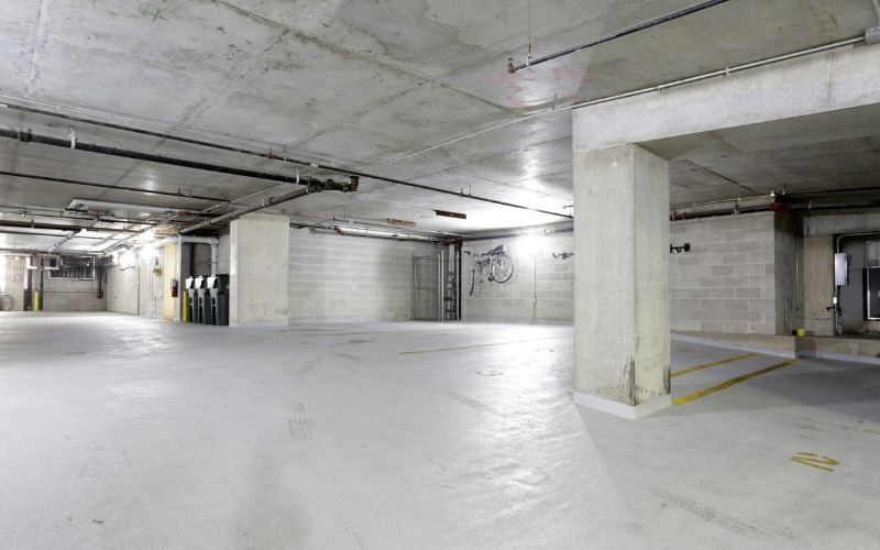 Building Photo - 681 W Wayman St