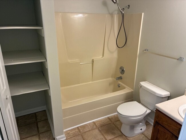 Building Photo - ***NEW Price***