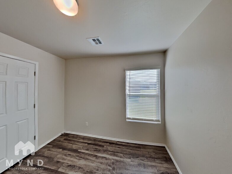 Building Photo - 11532 Ruger Rd