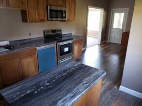 Building Photo - 3 Bed 1 Bath Single Family Home in Merrill